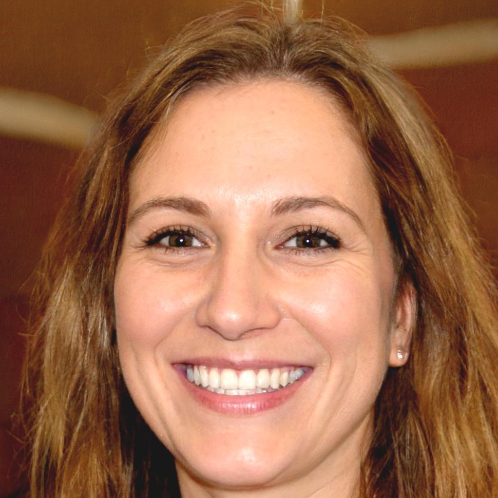 Ritratto professionale di Ilaria Petrescu